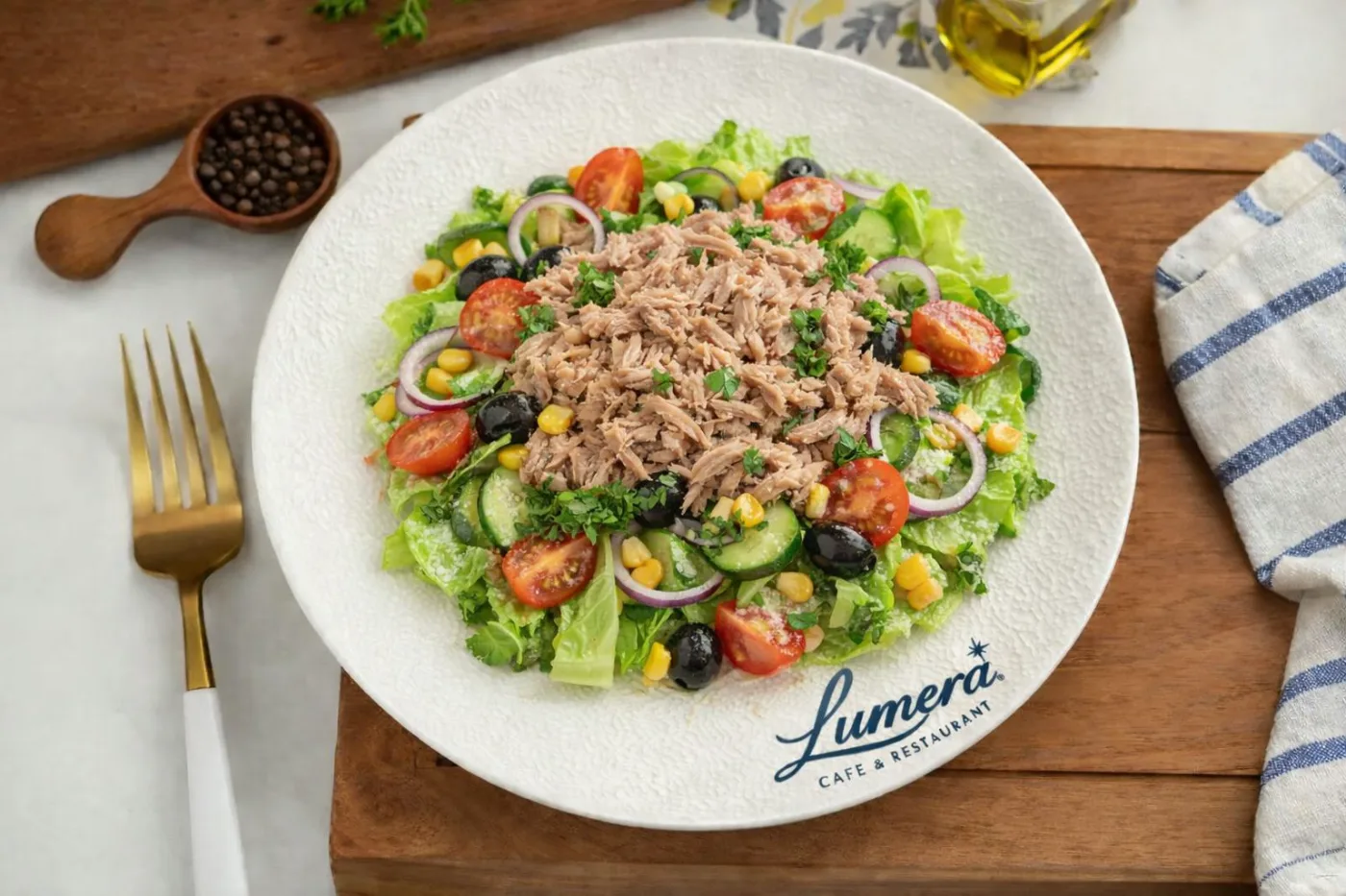 Ton balıklı salata